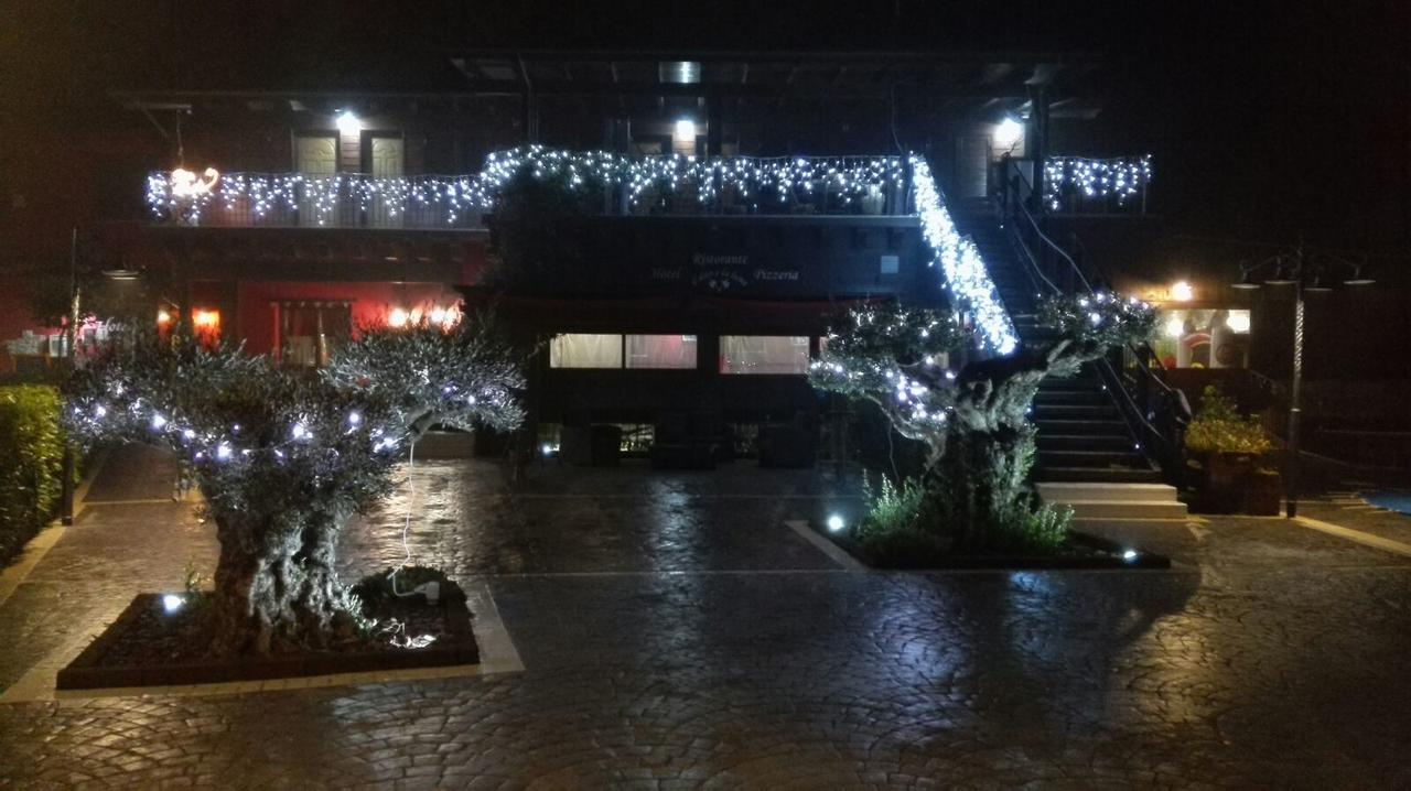Hotel Il Dito E La Luna Ripa Teatina Εξωτερικό φωτογραφία